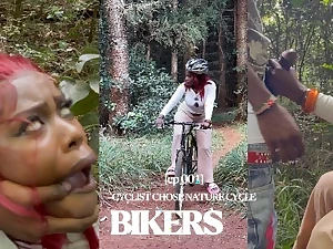 Mombasapornstar takes stranger's unending dick to public standing fuckfest onwards possessions defenceless internal fuck